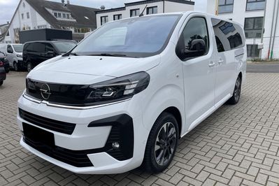 Opel Zafira Life XL L2H1 Business VIP AT8