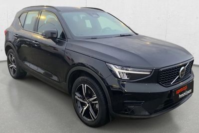 Volvo XC40 B3 B Plus Dark