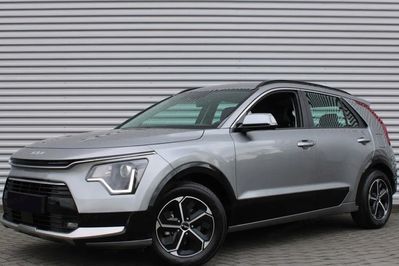 Kia Niro 1.6 GDI Hybrid M