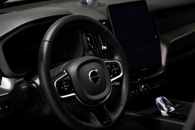 Volvo XC60 T8 Plug-In Hybrid AWD Ultra Black Edition