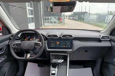 MG ZS 1.5 HEV+ Exclusive aut