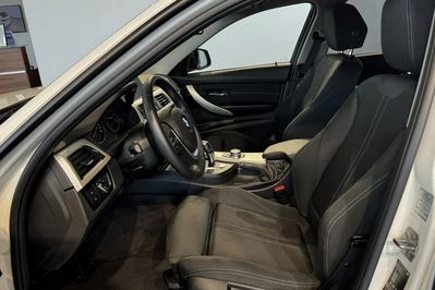 BMW Seria 3 Touring 320d xDrive