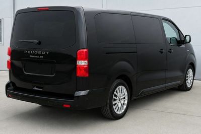 Peugeot Traveller Long L2H1 Business EAT8