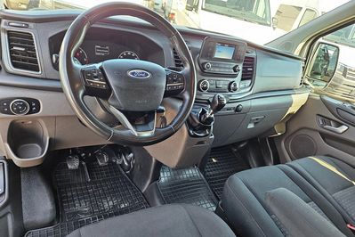 Ford Transit Custom Kombi L2H1
