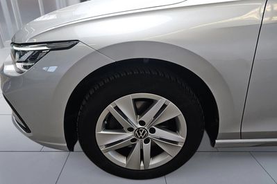 Volkswagen Golf VIII 1.5 TSI EVO Life
