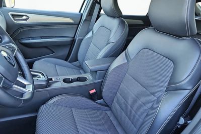 Renault Arkana TCe mHEV Techno EDC