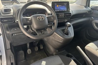 Toyota Proace City Verso Business 1.5