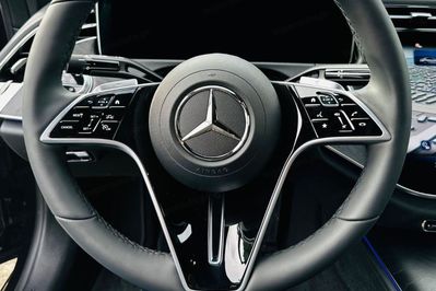 Mercedes Klasa E 200 4-Matic Avantgarde