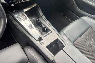Peugeot 408 GT 1.6 Plug-In Hybrid  EAT8