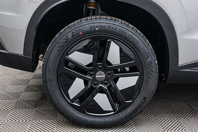 Omoda 5 1.5 T-GDI Hybrid Premium DHT