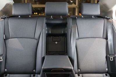 Lexus ES 300h Business Edition