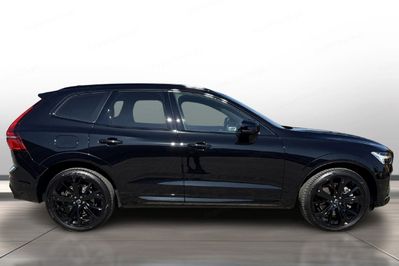 Volvo XC60 B5 B AWD Ultra Black Edition