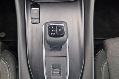 Nissan Qashqai 1.3 DIG-T N-Connecta Xtronic