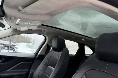 Jaguar F-Pace i4D AWD R-Sport