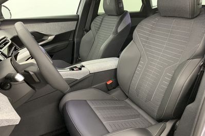 Peugeot 3008 GT 1.2 mHEV e-DCS6