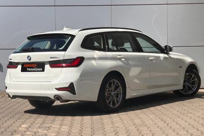 BMW Seria 3 320E Xdrive Sport Line