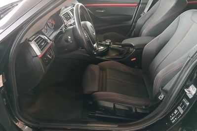 BMW Seria 3 Gran Turismo 320d xDrive Sport Line