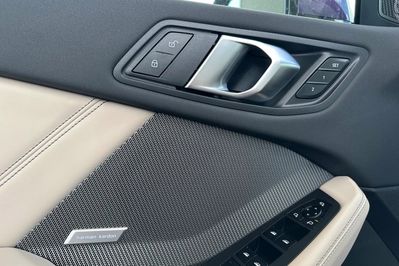 BMW Seria 2 Gran Coupe 220i M Sport