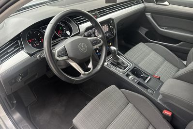 Volkswagen Passat Business 1.5 TSI  DSG