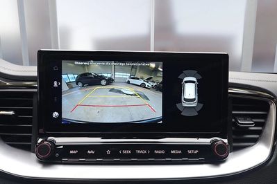 Kia Ceed 1.6 GDI PHEV Business Line DCT