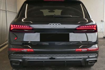 Audi Q7 50 TDI quattro S Line