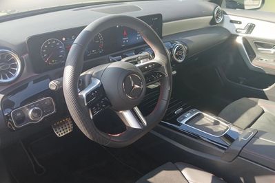 Mercedes Klasa A 250 e AMG Line
