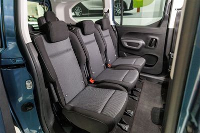 Toyota Proace City Verso Long L2H1 Family 7os AT