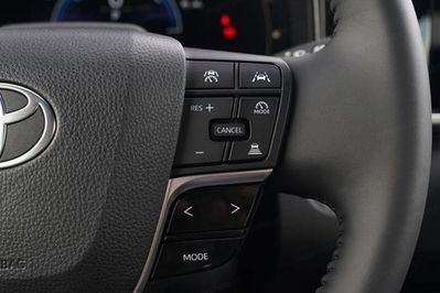 Toyota Camry Comfort 2.5 Hybrid Dynamic Force