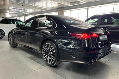 Mercedes Klasa E AMG 53  4Matic+