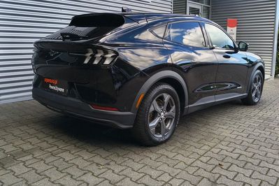 Ford Mustang Mach-E 75KWH Rwd