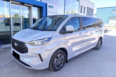 Ford Tourneo Custom L2H1 Titanium 320 A8 AWD