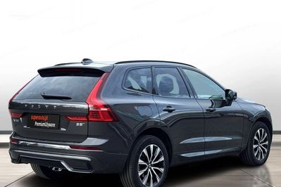 Volvo XC60 B5 B AWD Plus Dark aut