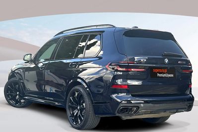 BMW X7 M60i xDrive