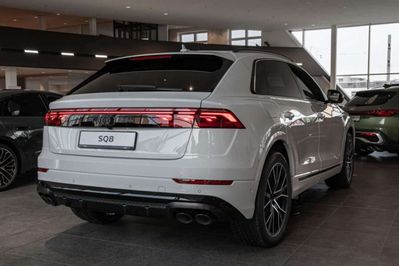 Audi Q8 SQ8 TFSI quattro