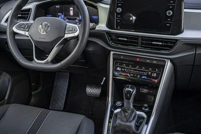 Volkswagen T-Roc Life Plus 1.5 TSI DSG