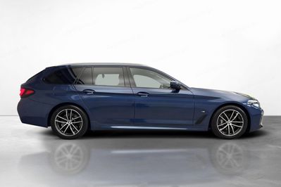 BMW Seria 5 530d xDrive mHEV aut