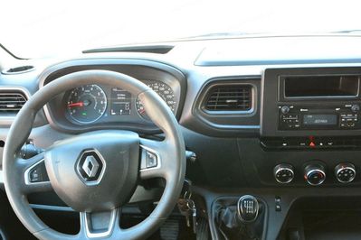Renault Master 2.3