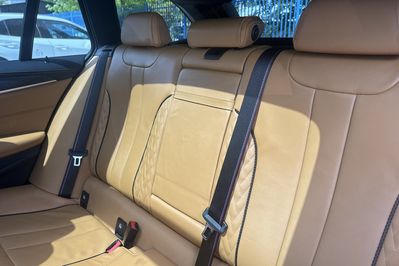 BMW Seria 5 530i xDrive M Sport