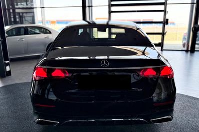 Mercedes E Klasa 220 d 4-Matic AMG