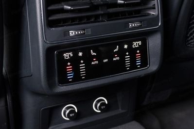 Audi Q8 50 TDI quattro S Line