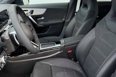 Mercedes CLA 200 AMG Line