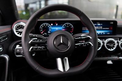 Mercedes CLA Shooting Brake 200 AMG Line