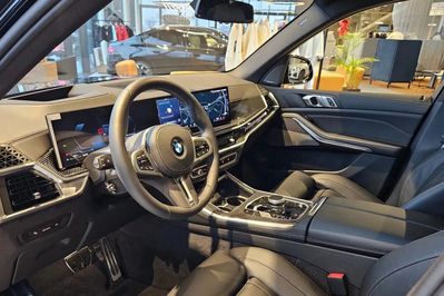 BMW X5 M60i xDrive