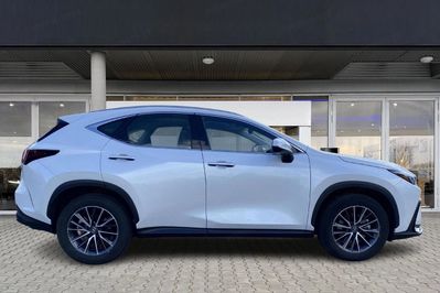 Lexus NX 350h Elegance 2WD
