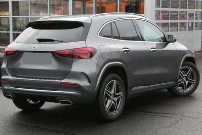 Mercedes GLA 200 AMG Line