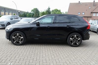 Volvo XC60 B5 AWD Plus Dark