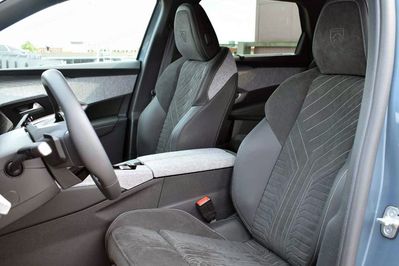 Peugeot 5008 GT e-DCS7 1.6 PHEV
