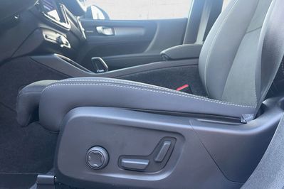 Volvo XC40 B3 Plus Dark aut