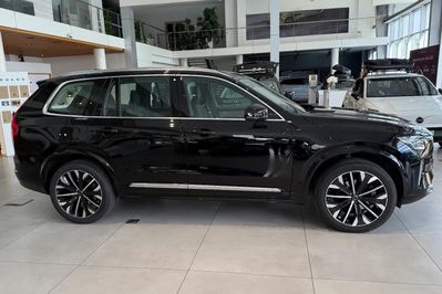 Volvo XC90 B5 B AWD Plus Bright 7os aut
