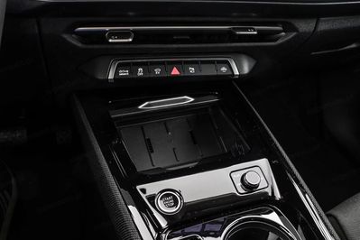 Audi Q3 e-Hybrid S line